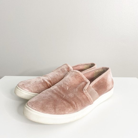 pink steve madden slip ons